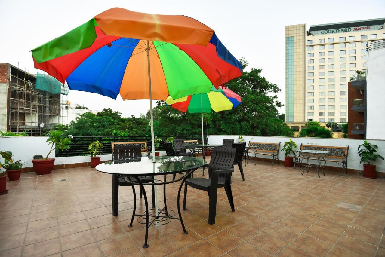 Studio Serviced Apartments Near Fortis Hospital Gurgaon Luaran gambar