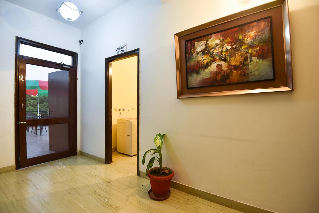 Studio Serviced Apartments Near Fortis Hospital Gurgaon Luaran gambar
