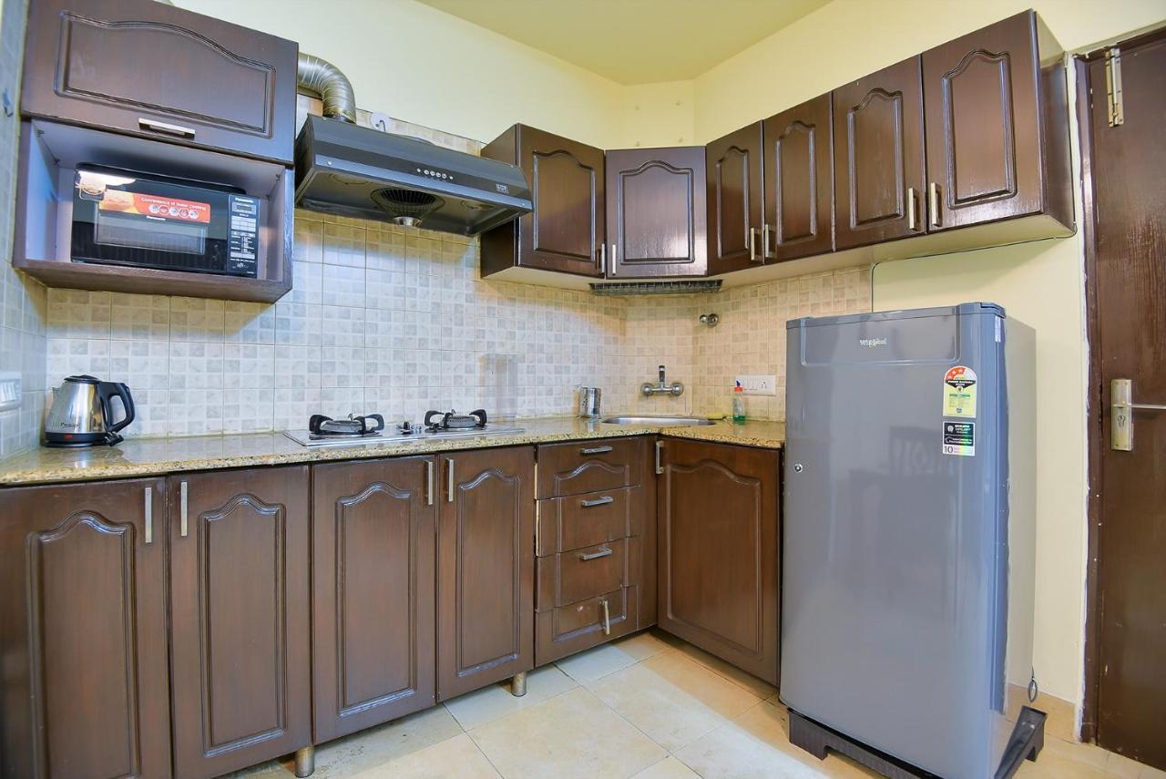 Studio Serviced Apartments Near Fortis Hospital Gurgaon Luaran gambar