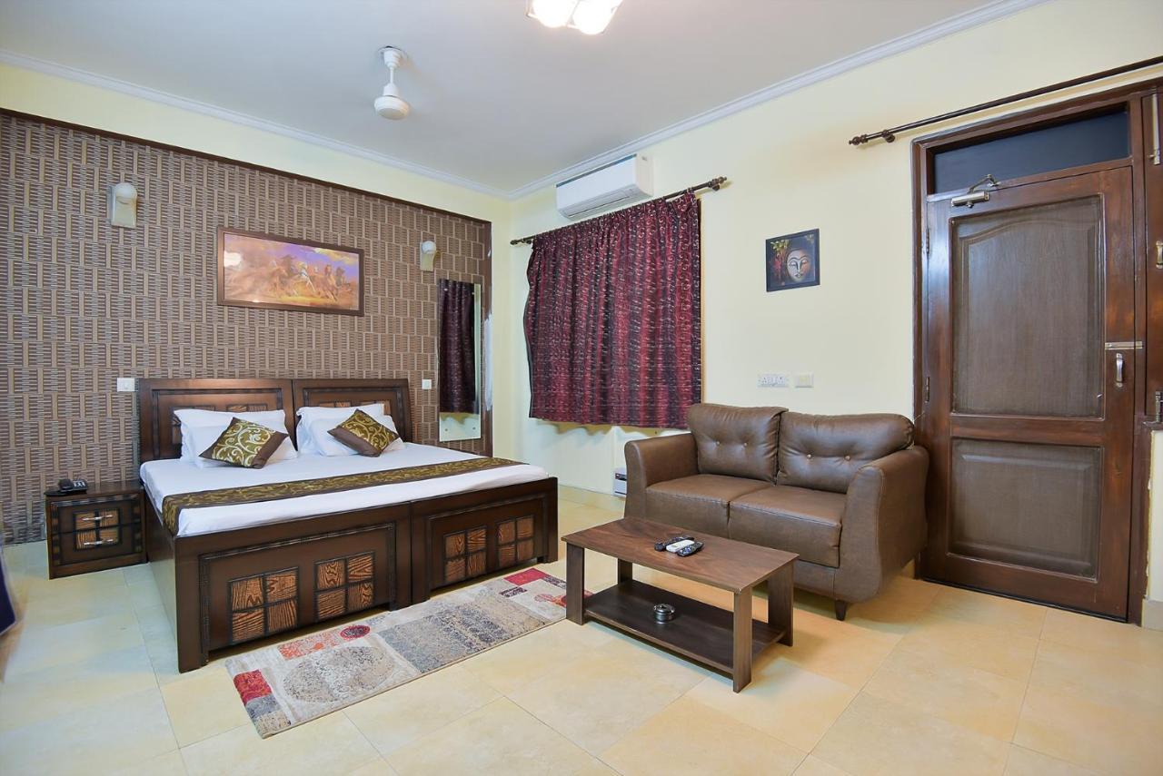 Studio Serviced Apartments Near Fortis Hospital Gurgaon Luaran gambar