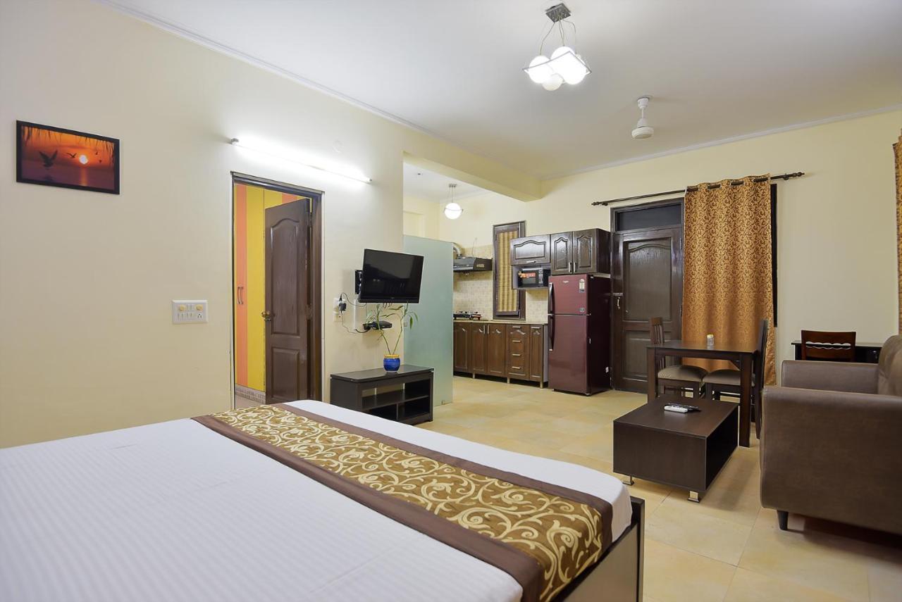 Studio Serviced Apartments Near Fortis Hospital Gurgaon Luaran gambar